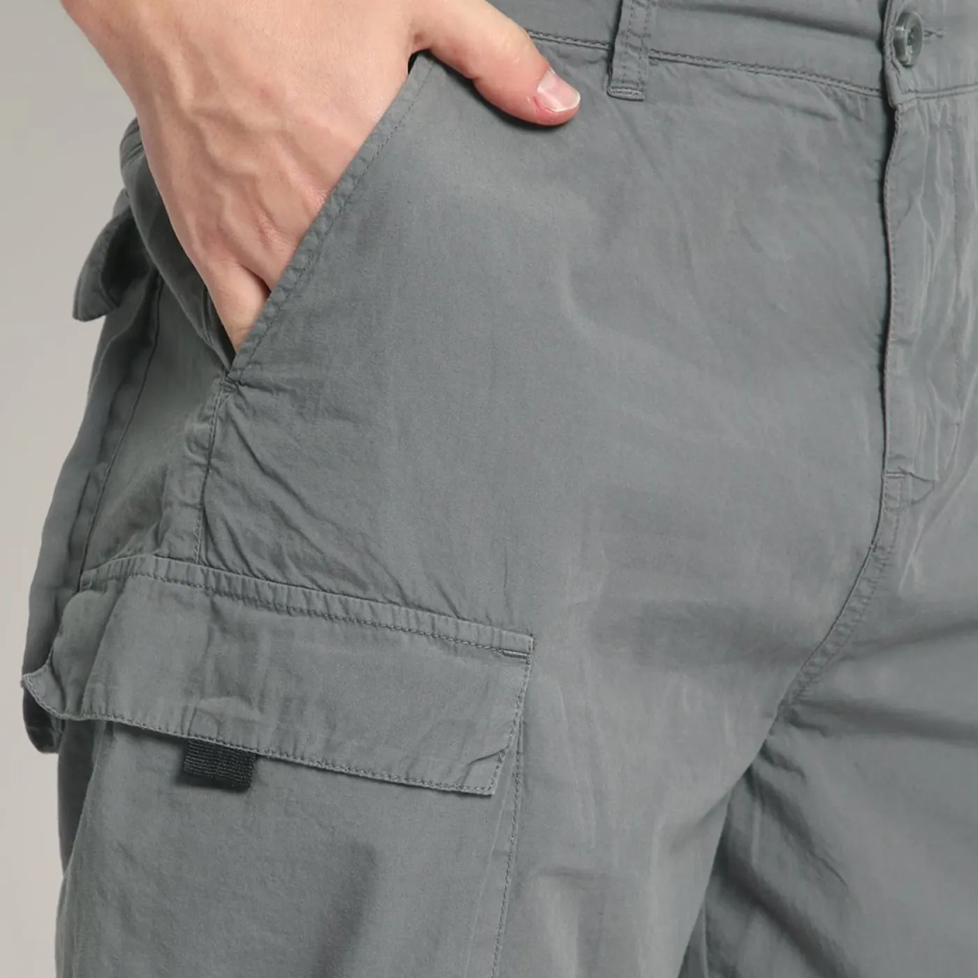 Men Regular Fit Cargo Shorts – Image 3